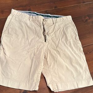 Bobby Jones Cream Flat Front Shorts